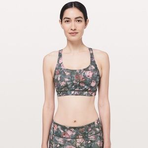 Lululemon Energy Bra
